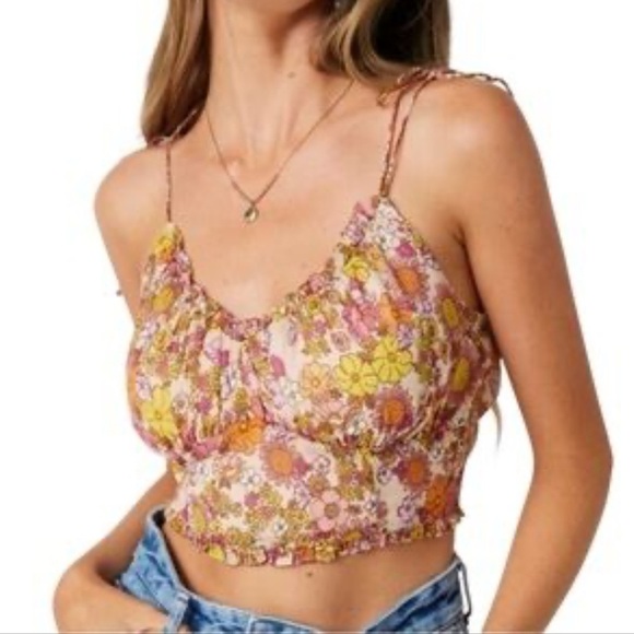 NWT Patrons of Peace Floral Ruched Crop Top Size Large - Picture 1 of 4